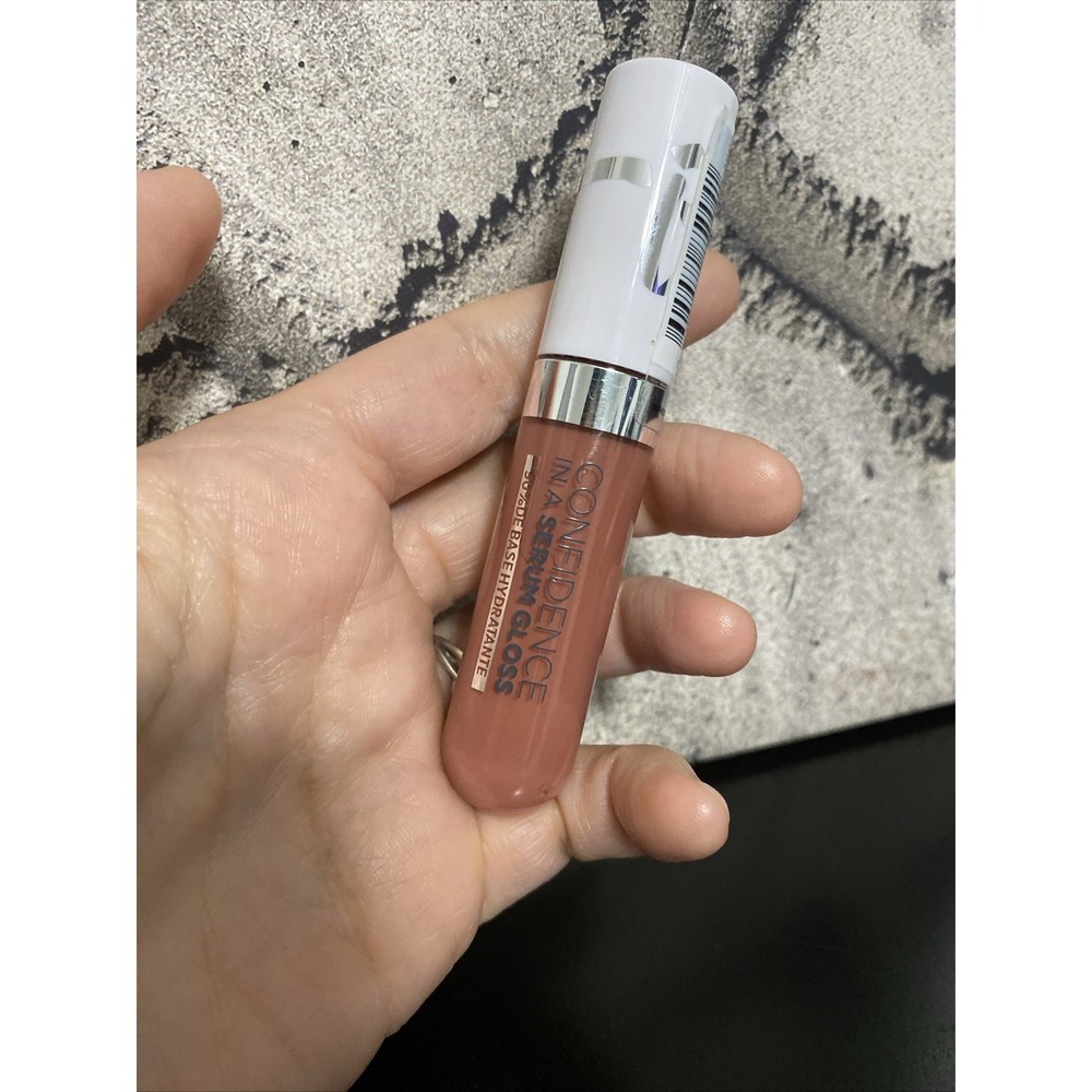 NEW IT Cosmetics Confidence in a Serum Lip‎ Gloss in SELF-WORTH
